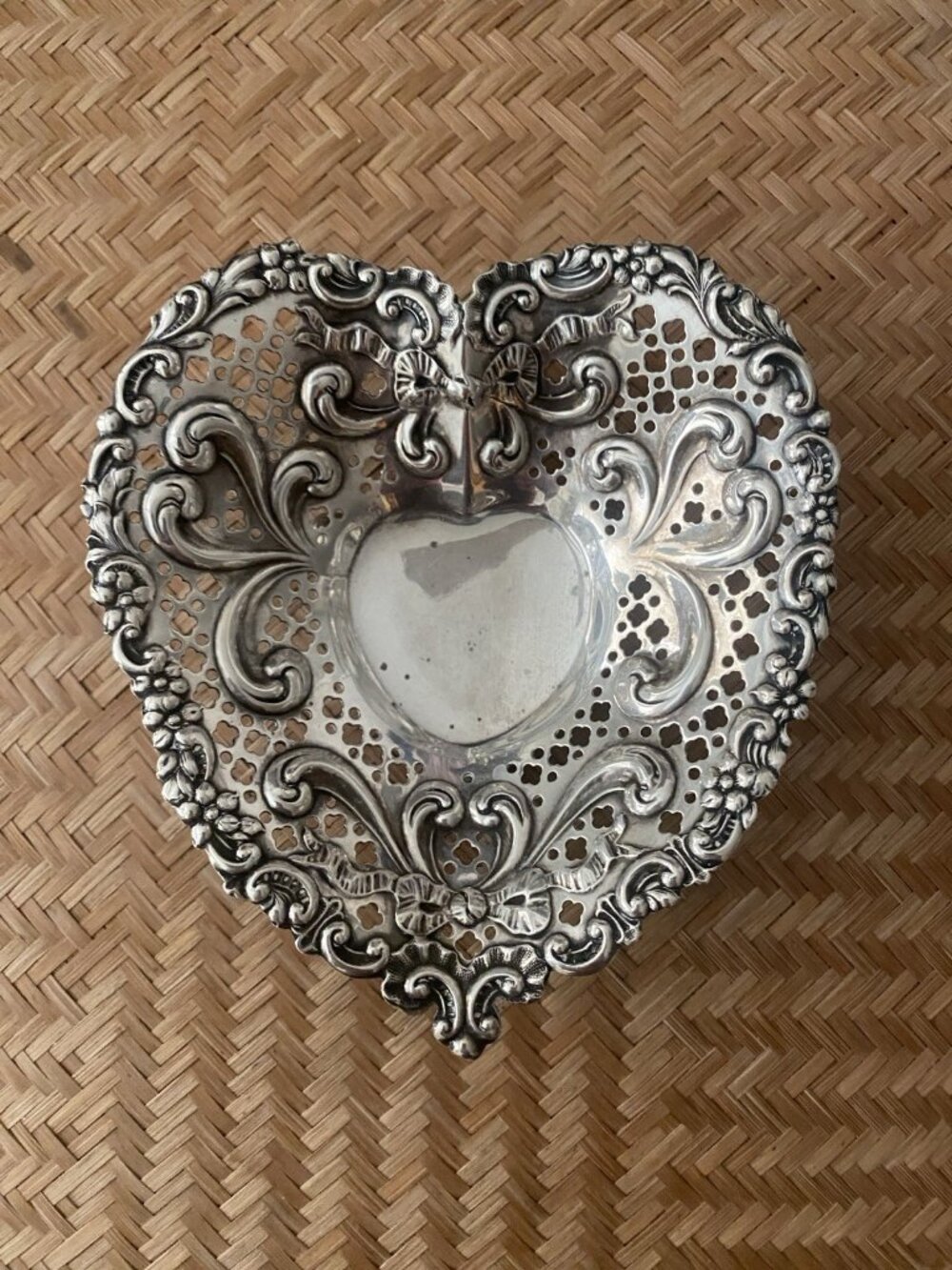 Chantilly by Gorham #966 Sterling Silver Heart Shaped Candy Trinket Dish Vintage